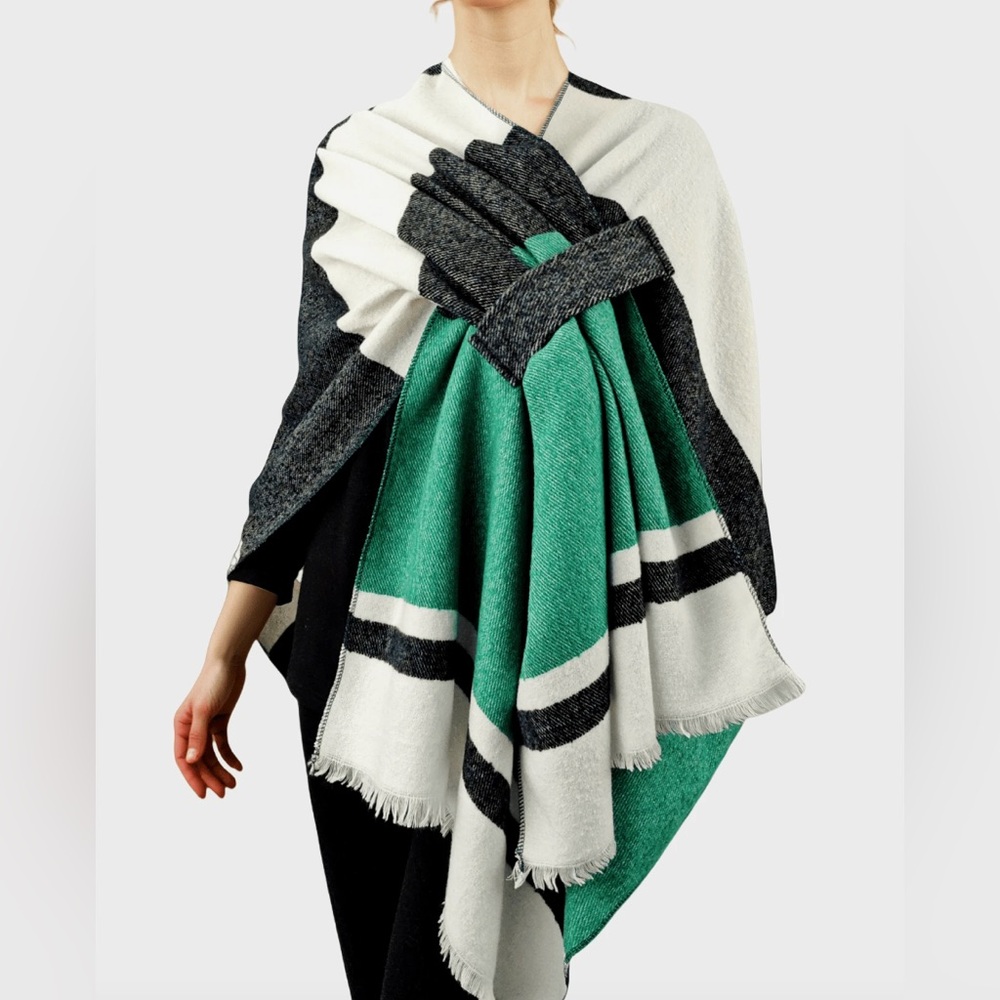 🆕 Oversized Striped Wrap Shawl Poncho